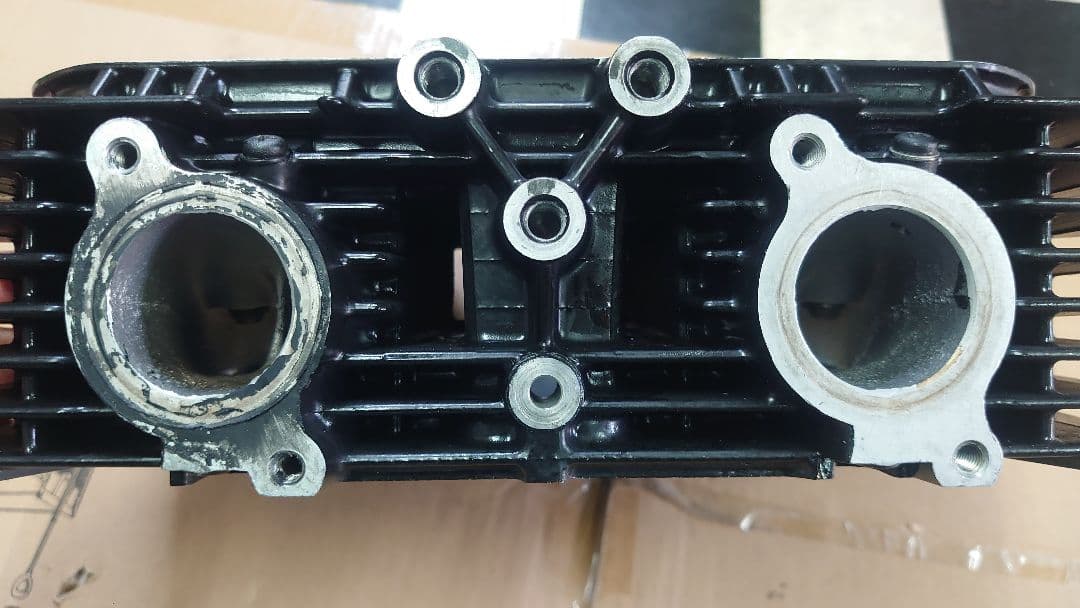 ホンダ スーパーホーク3 ホーク3 CB400N用シリンダーヘッド