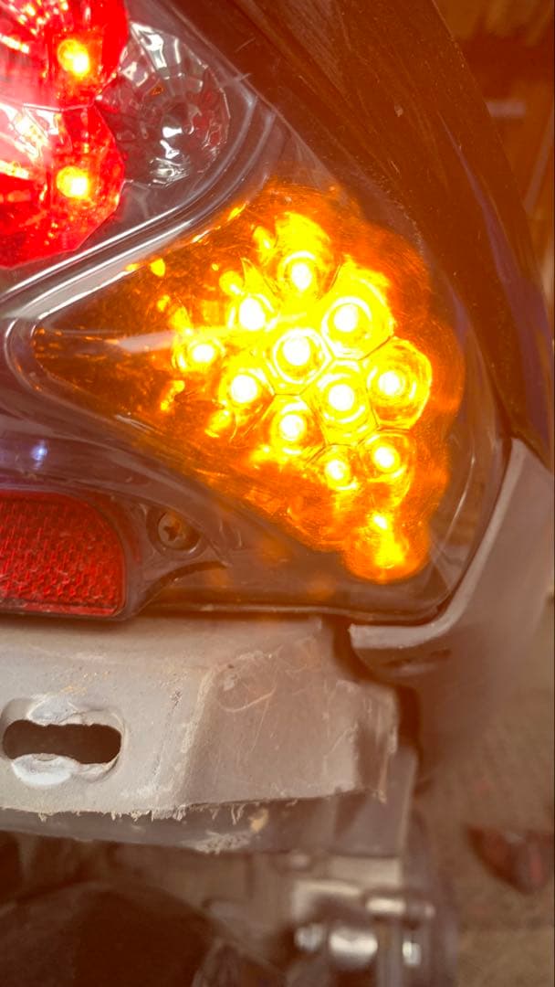 アドレスV125/G CF4EA（K9）専用　HYH製LEDスモークテールセット