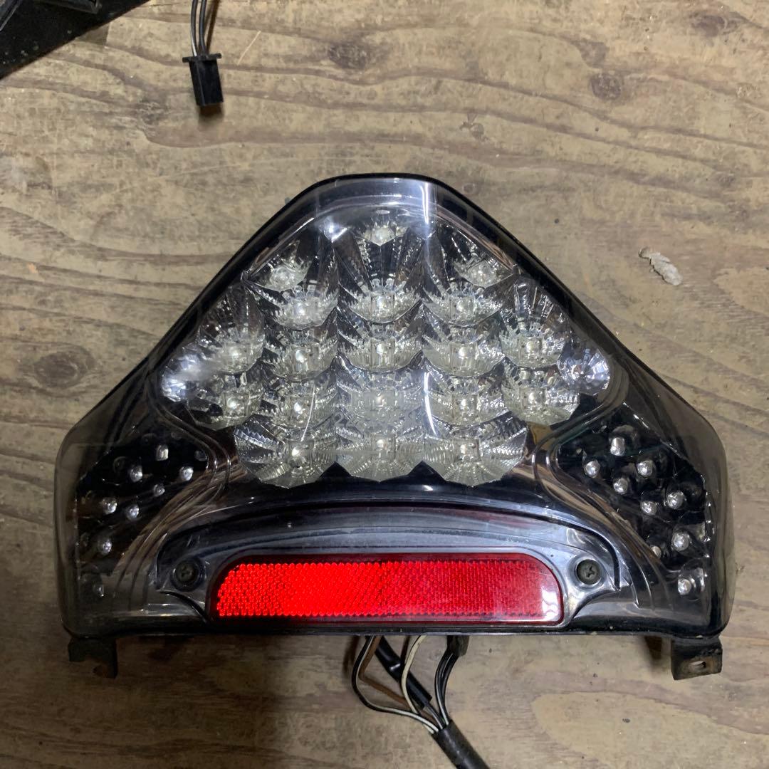 アドレスV125/G CF4EA（K9）専用　HYH製LEDスモークテールセット