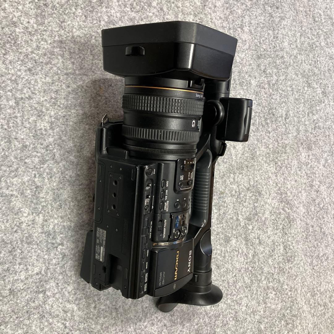 SONY HXR-NX5J ビデオカメラ マイク、フラッシュメモリ、バッテリー