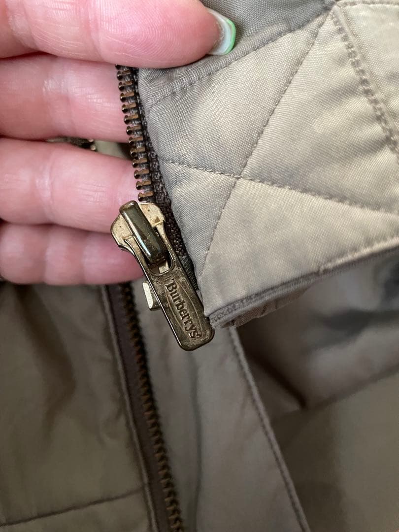 Burberry バーバリー　スウィングトップ