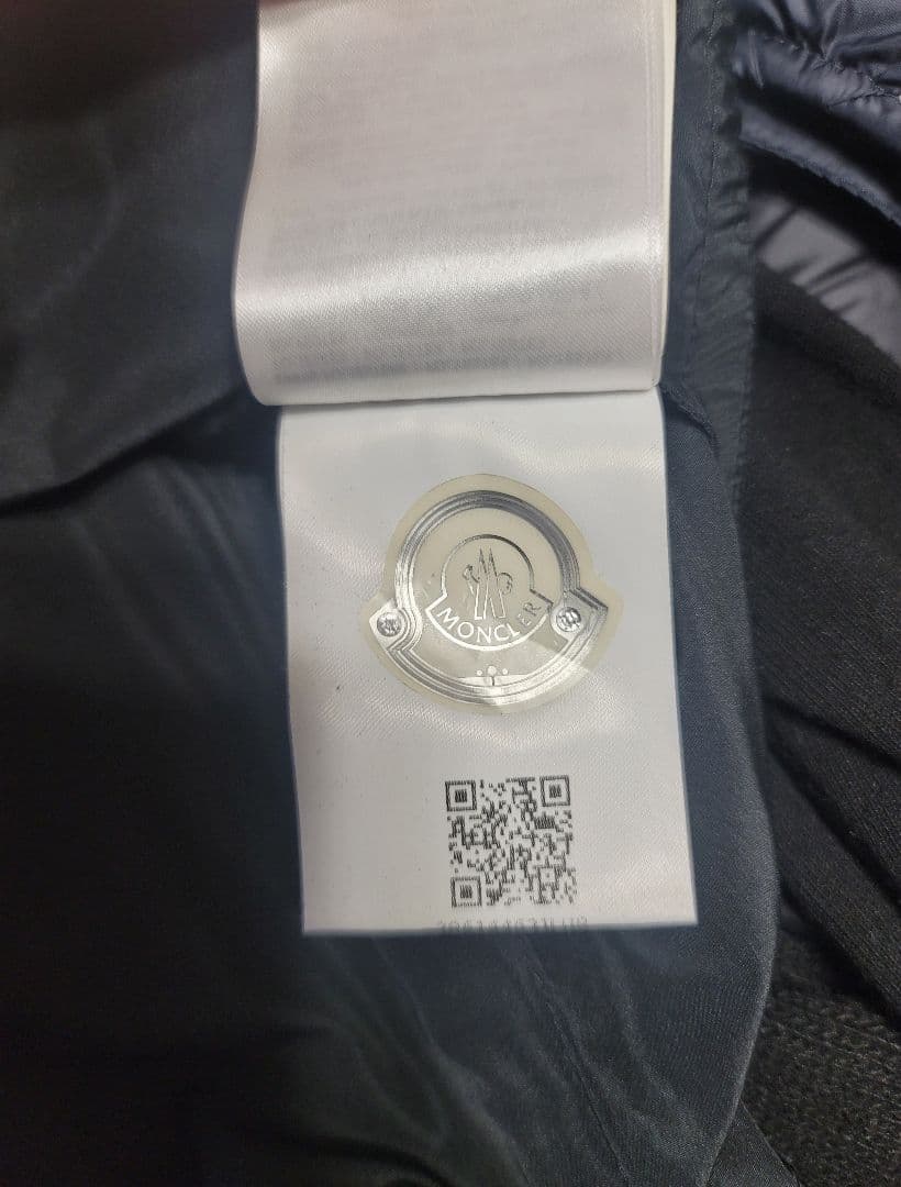 MONCLER モンクレール 黒ジップアップニットカーディガン M