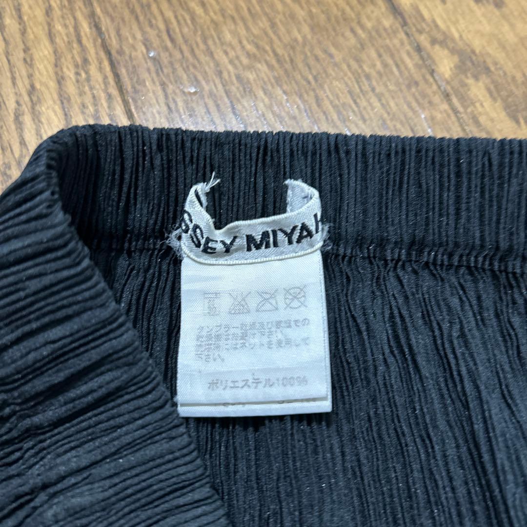 ISSEY MIYAKE☆プリーツスカート 黒