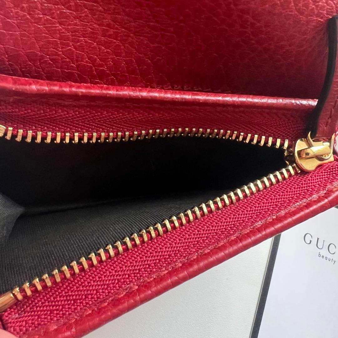 241 極上美品 GUCCI グッチ マーモント 2つ折り財布
