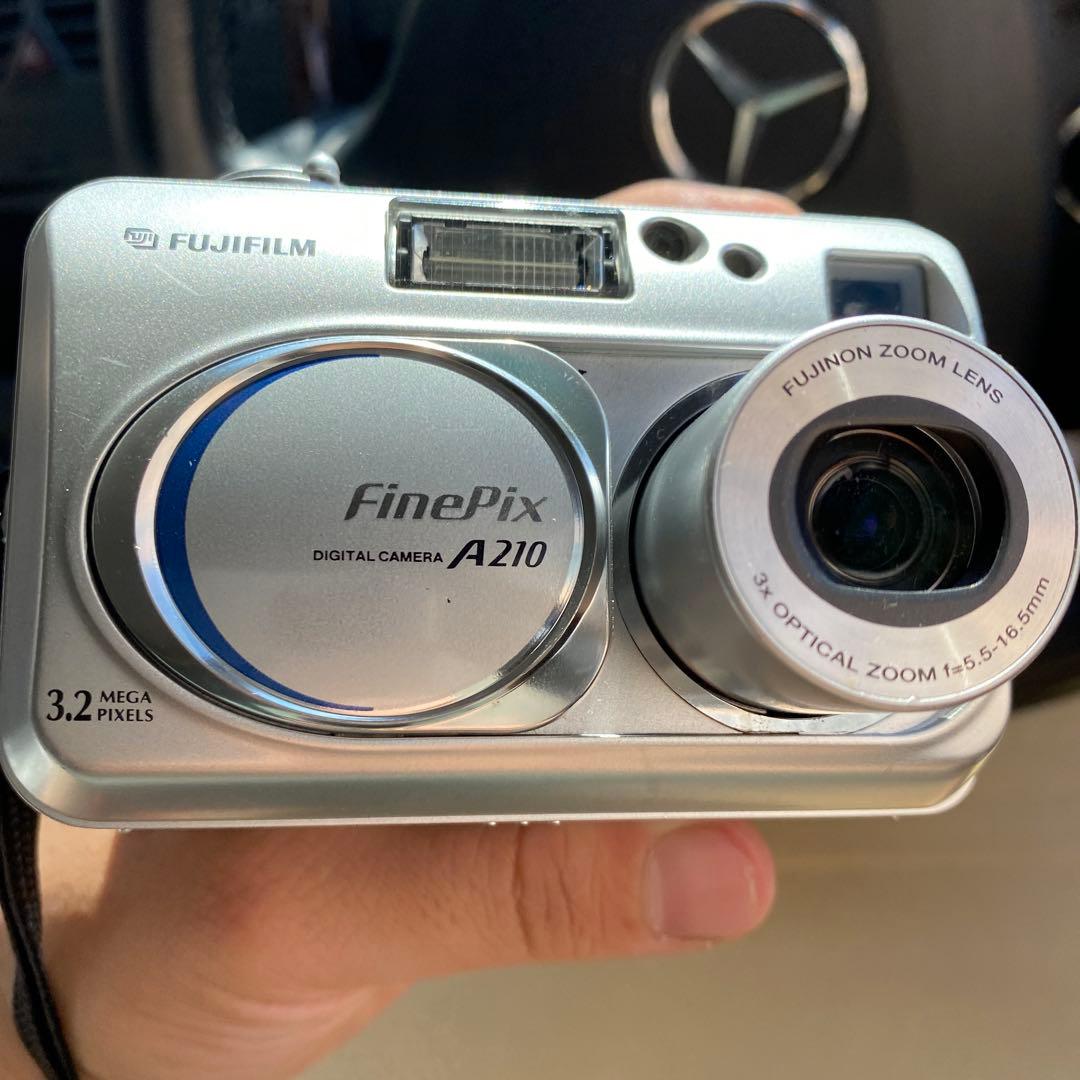 フジフィルム Fujifilm FinePix A210