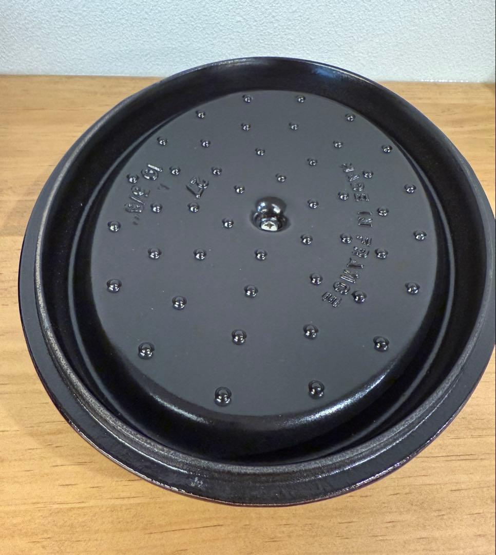 staub ストウブ　ココット　オーバル　27cm　鍋　両手鍋　鋳物ホーロー鍋