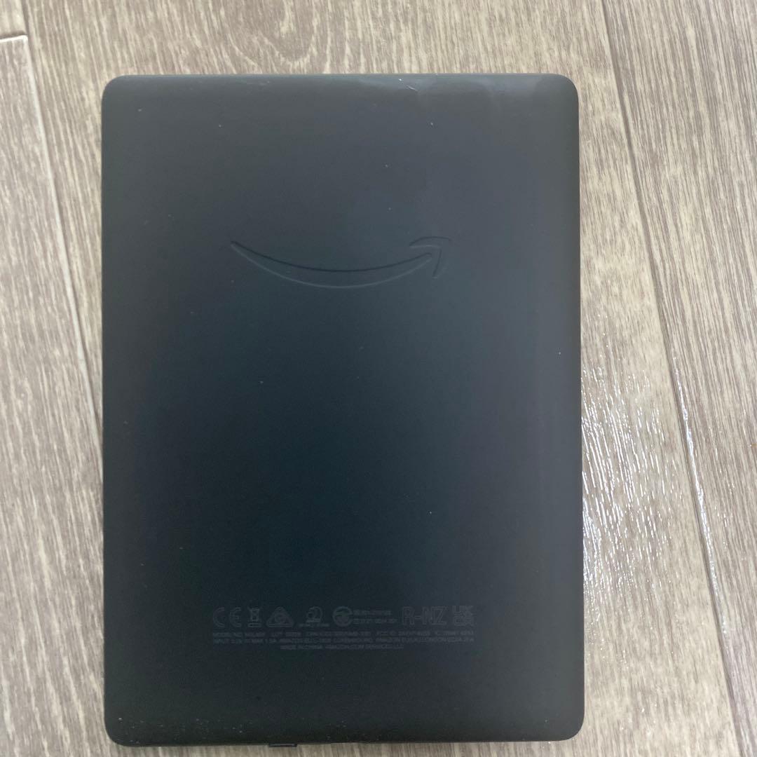 h*i様 kindle paperwhite signature edition