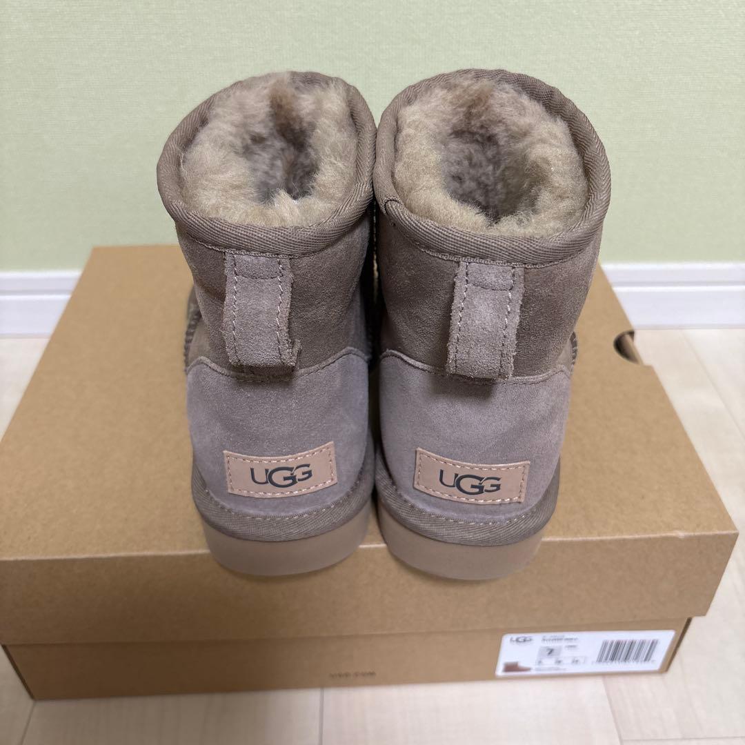 UGG W クラシックミニII ムートンブーツ