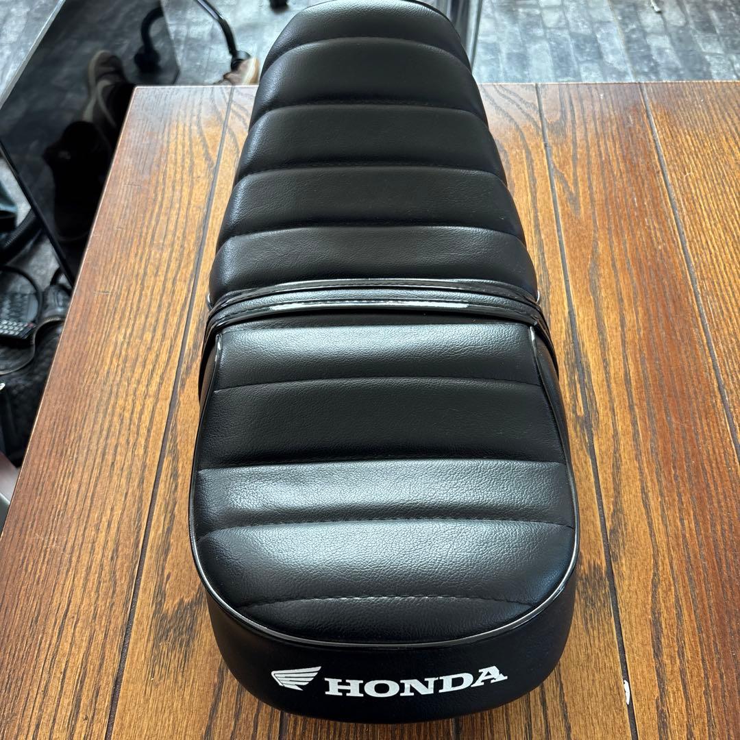 HONDA バイクシート ブラック
