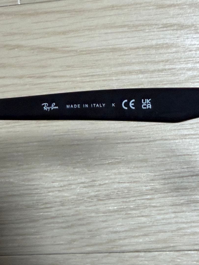 小物 Ray-Ban RB 4259-F