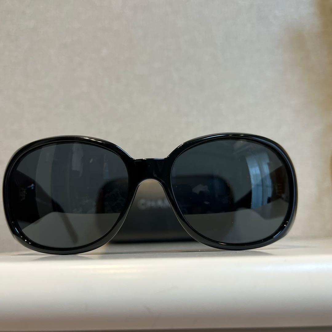 CHANEL シャネル カメリア サングラス 5113-A ブラックフレーム