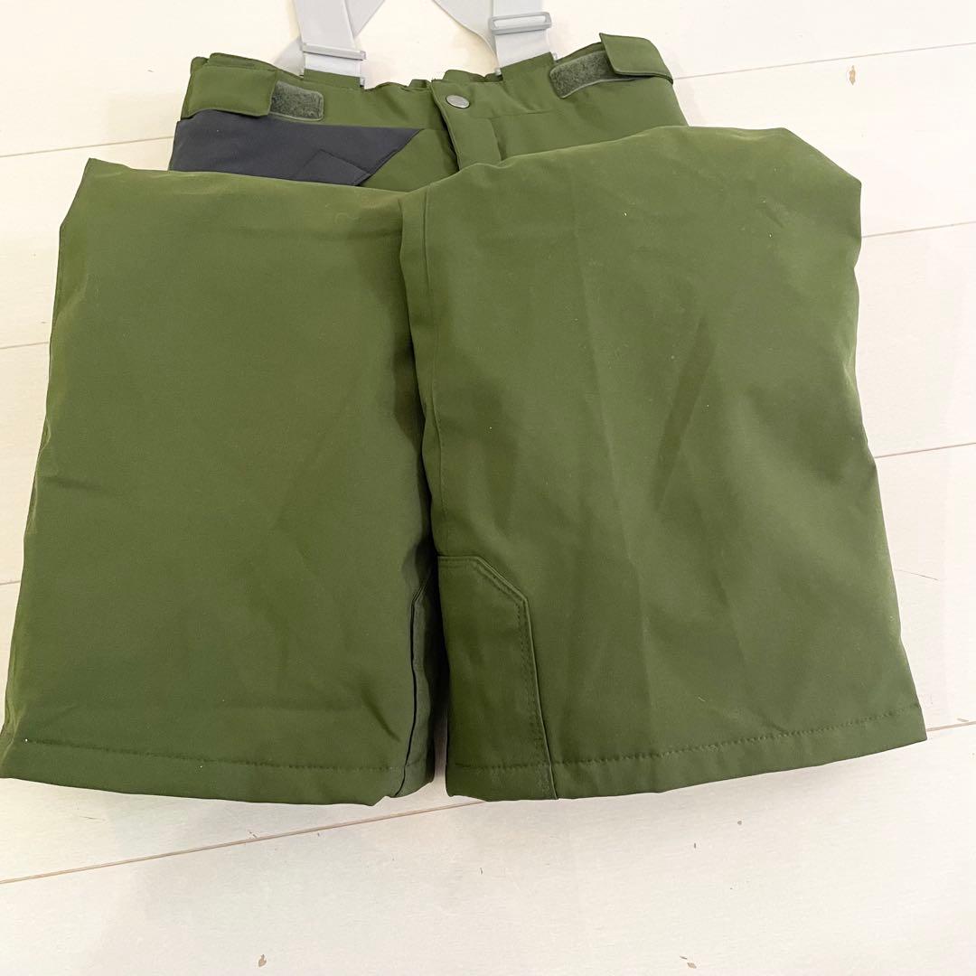 美品　RESEEDA スキーウェア　130㎝ 上下セット　スノーウェア　キッズ