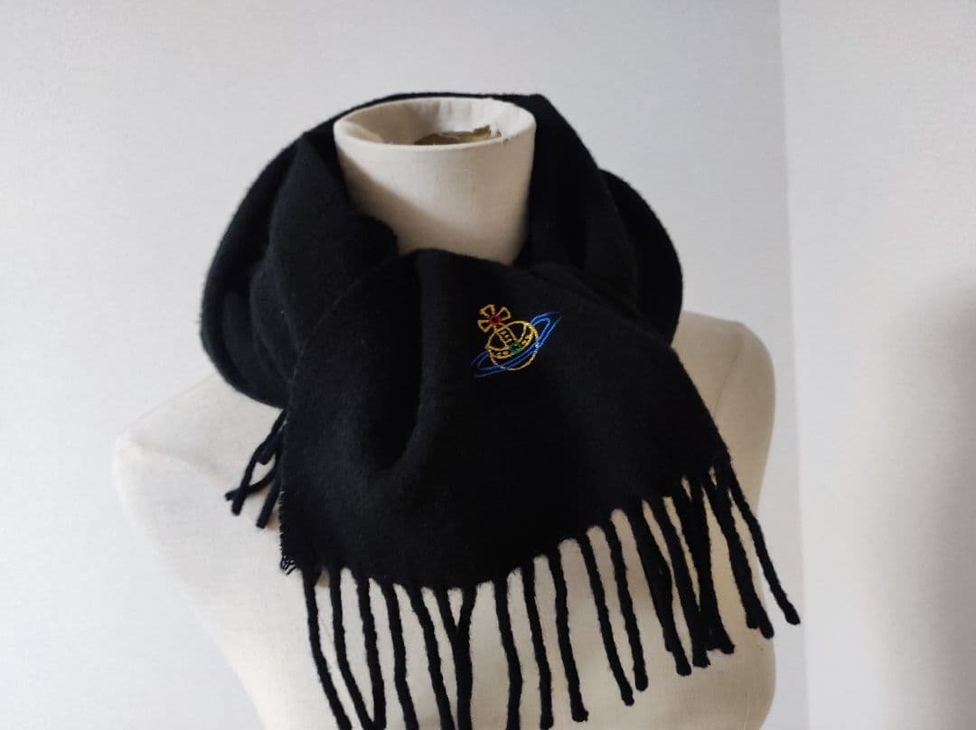 ヴィヴィアンウエストウッドオーブ刺繍マフラーVivienneWestwood