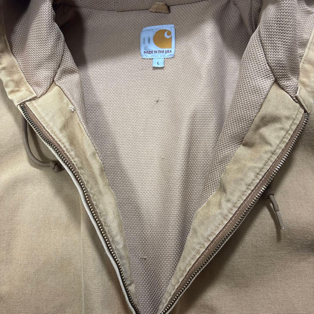Carhartt フード付きジャケット