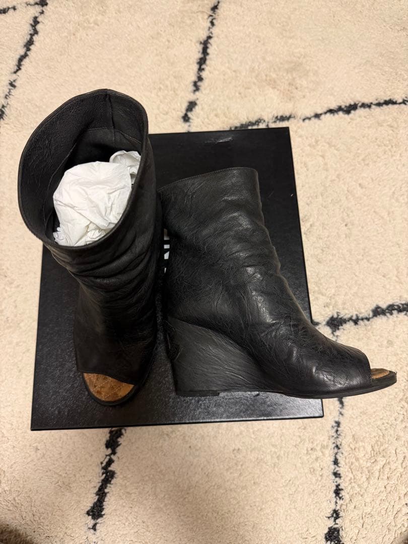 CHANEL ブラック オープントゥ ブーティ 35.5