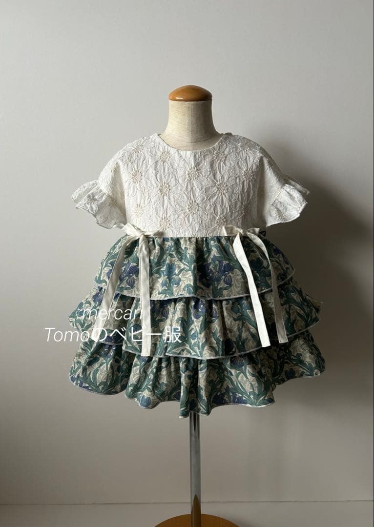 ハンドメイド　マーガレット刺繍レース×モリス　ティアードフリルワンピース