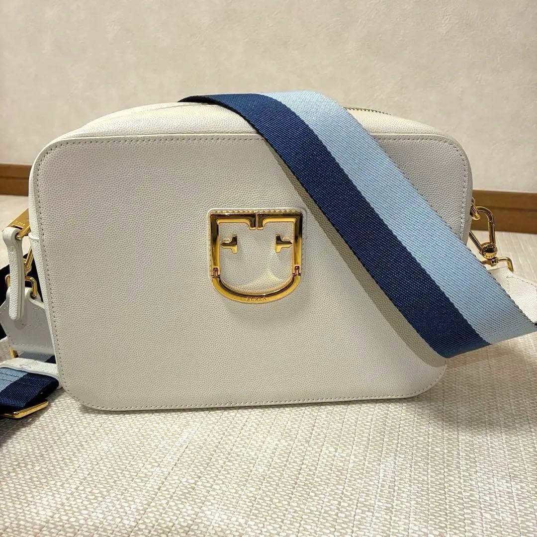 美品✨FURLA BRAVAブラーヴァ　ショルダーバッグ　アイボリー