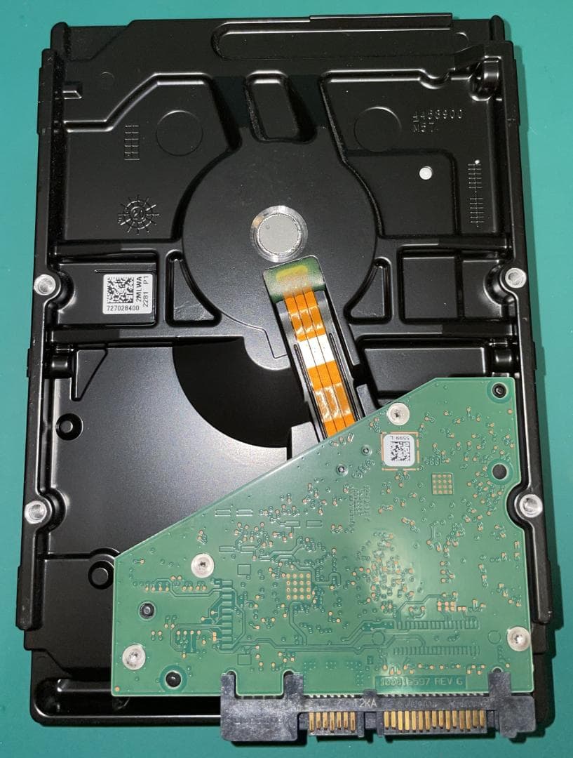 8TB HDD 中古 動作確認済 Seagate ST8000DM004 ②