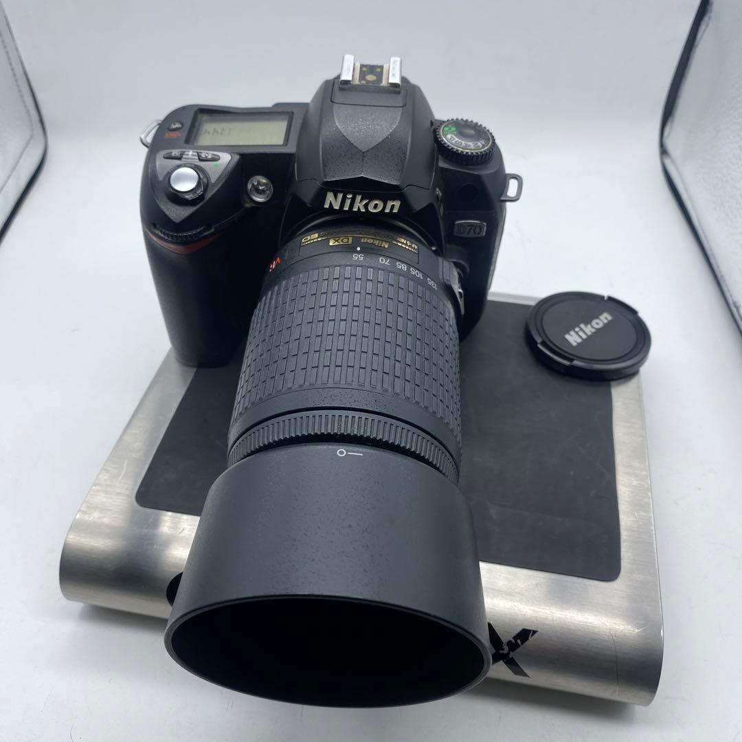 NIKON デヂタル一眼レフカメラ　純正品レンズ付属