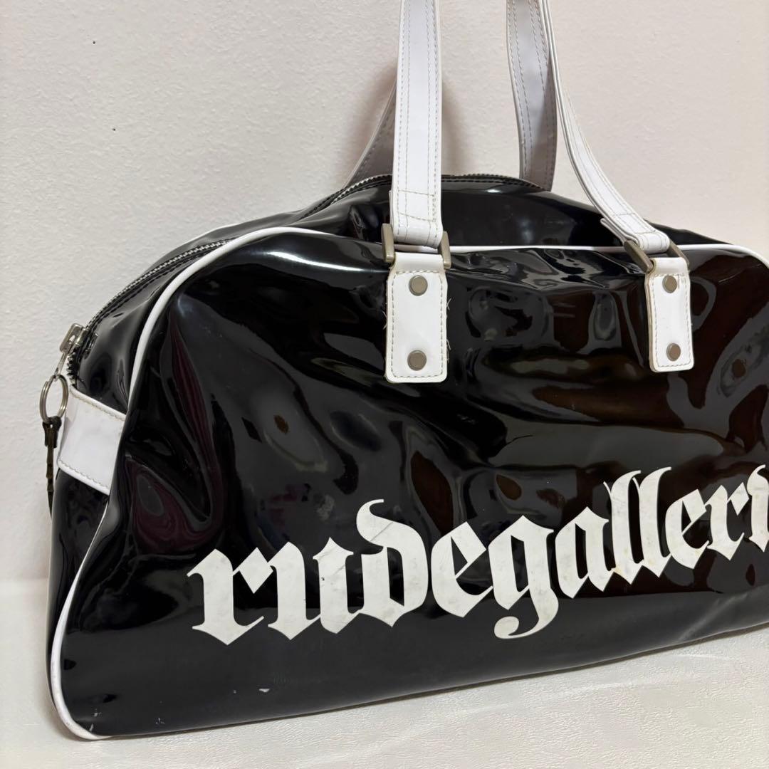 激レア　RUDEGALLERY エナメルボストンバッグ　ブラック×ホワイト