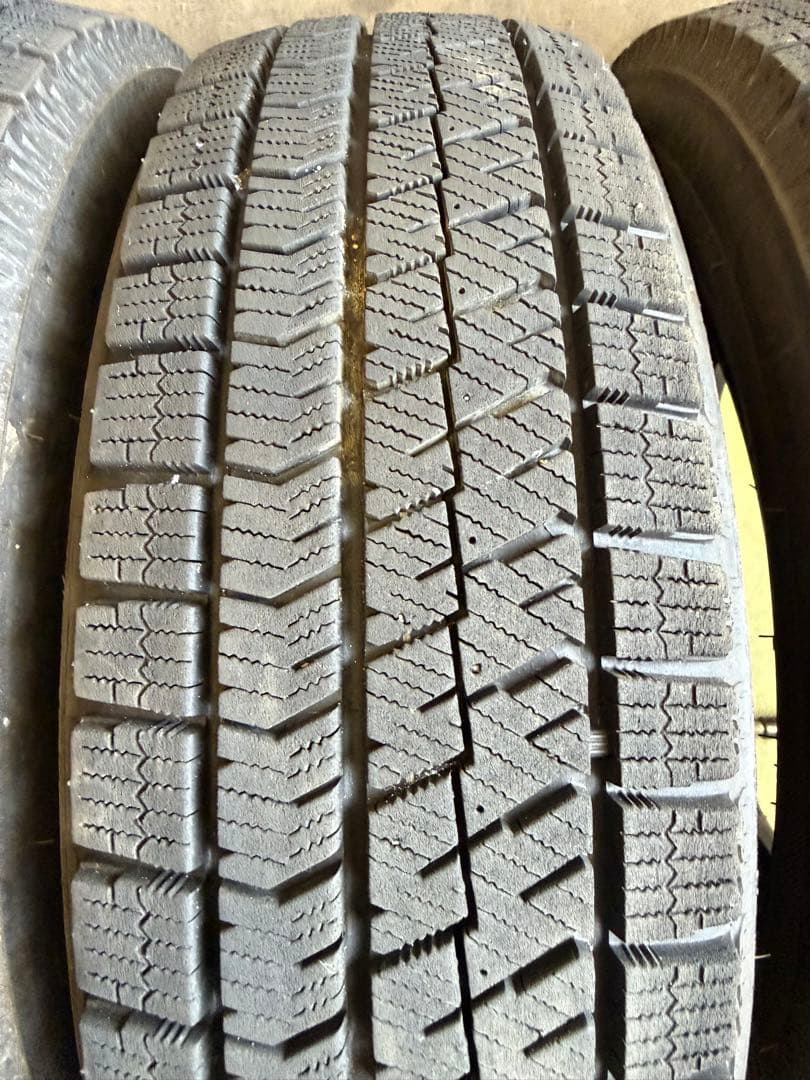 送料込 165/65R14 スタッドレス 20年製 BS VRX2