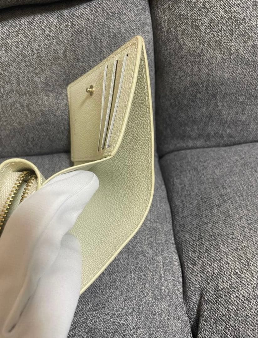 Louis Vuitton 二つ折り財布 アイボリー/ピンク