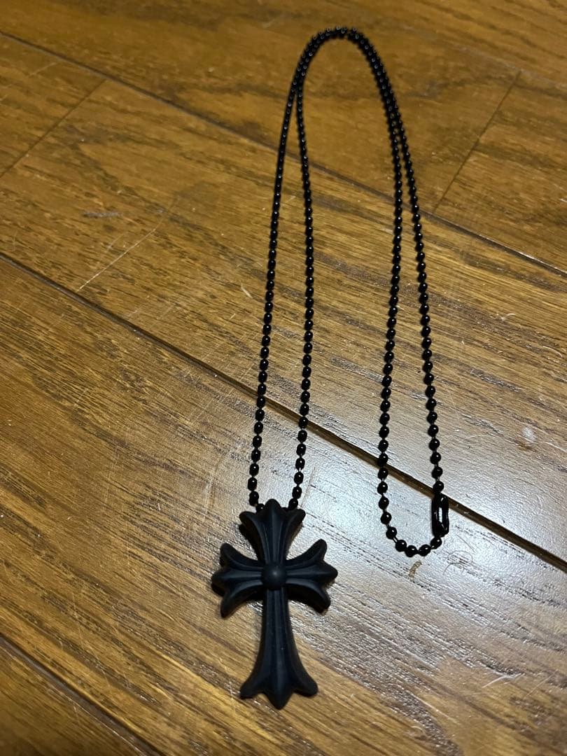 クロムハーツ シリコン ラバー クロス ネックレス 黒