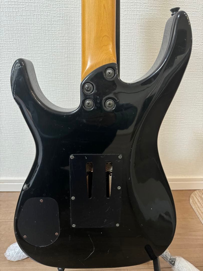 騎*谷様 FERNANDES エレキギター　色ブラック　現状品 ジャンク品