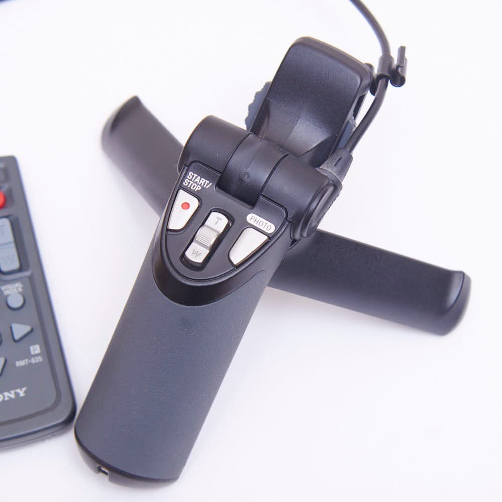 SONY HDR-CX550V　ビデオカメラ　大容量バッテリー・マイク・三脚付き