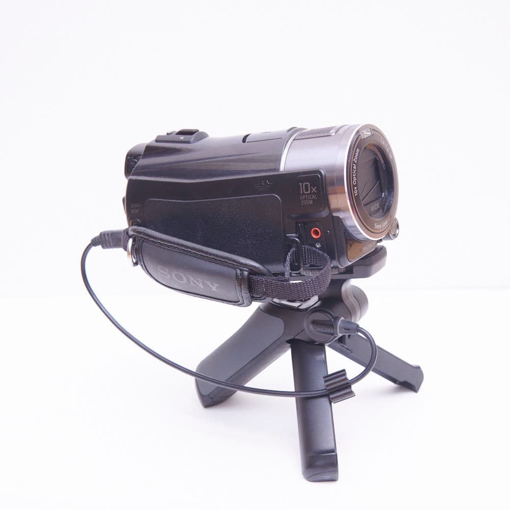 SONY HDR-CX550V　ビデオカメラ　大容量バッテリー・マイク・三脚付き