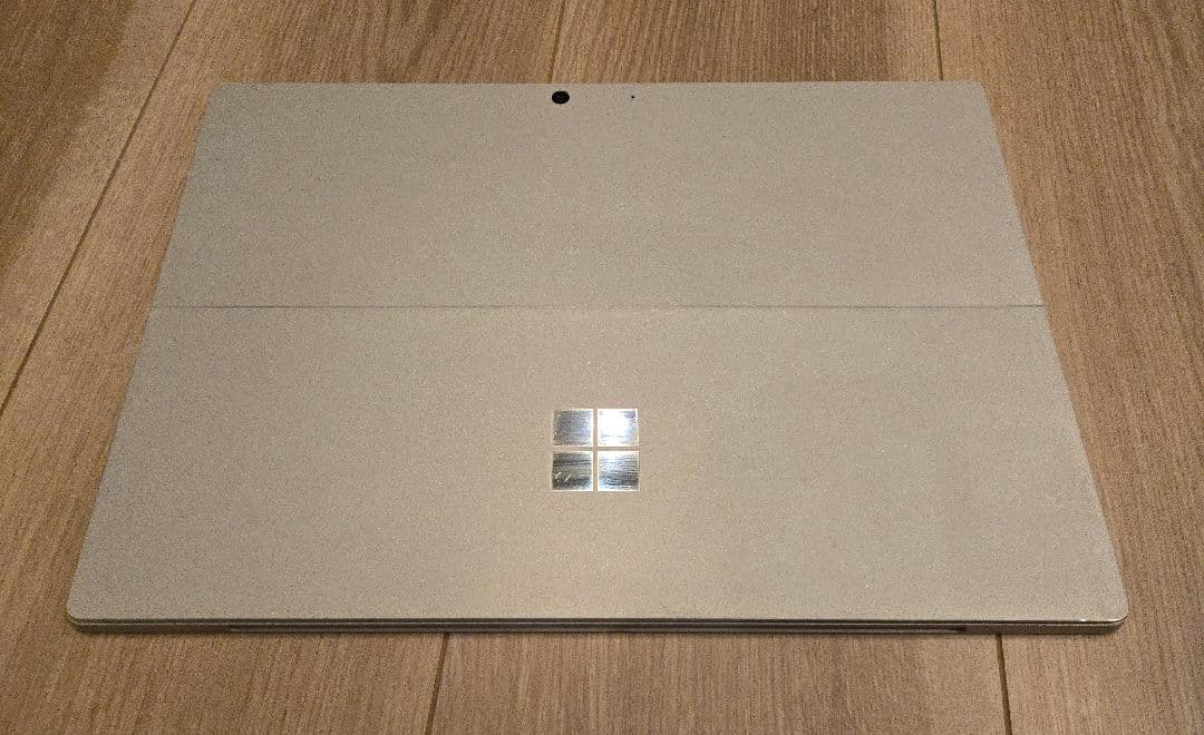 【液晶キズ無し】Surface Pro7 Microsoft純正タブレットPC