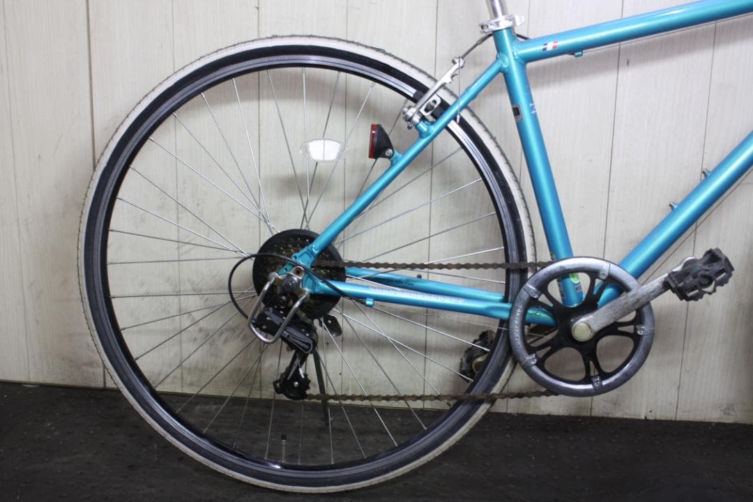b*g様 定価43,856円ルノー700C シマノ6速アルミ 440mm クロス