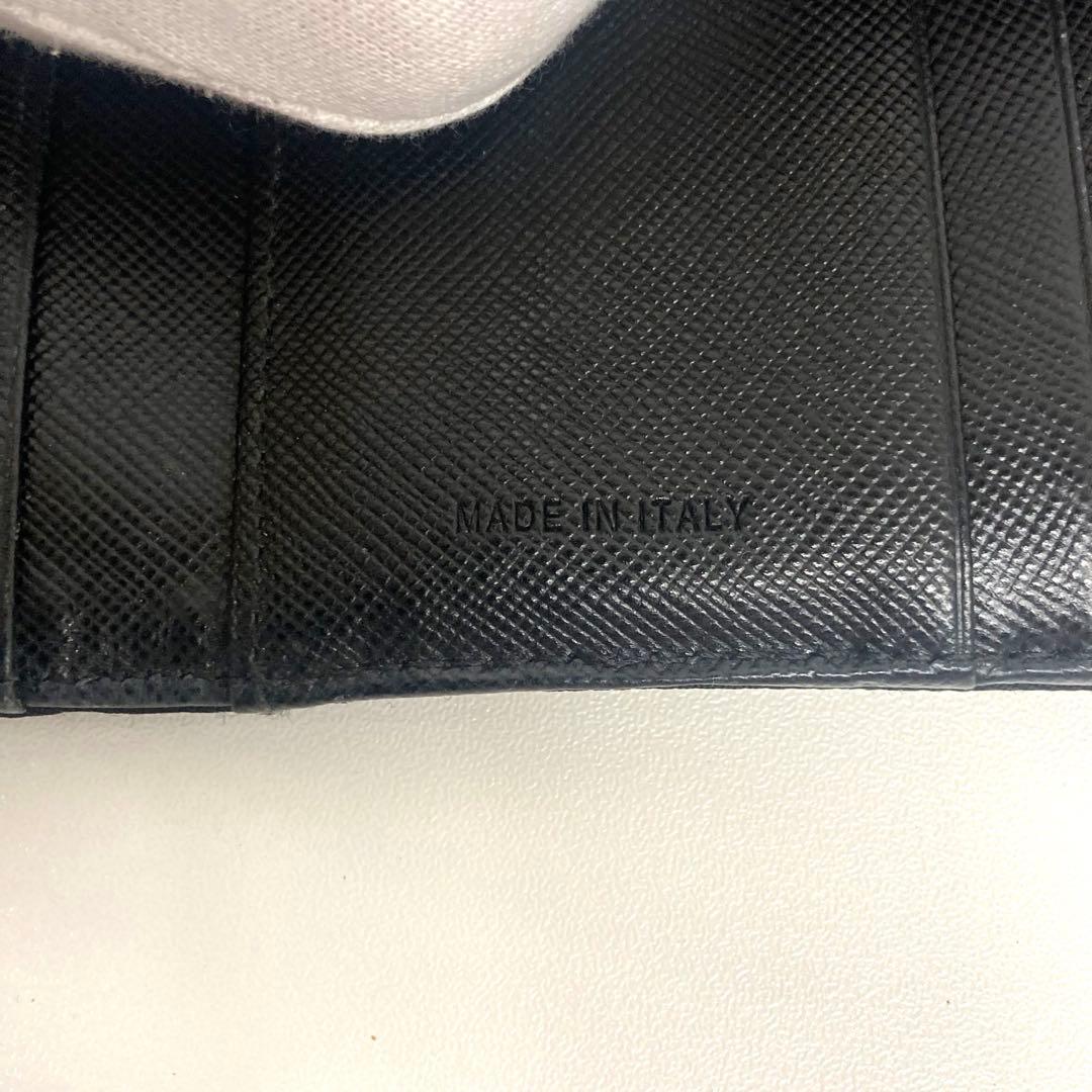PRADA ブラック 三つ折り財布⭐︎