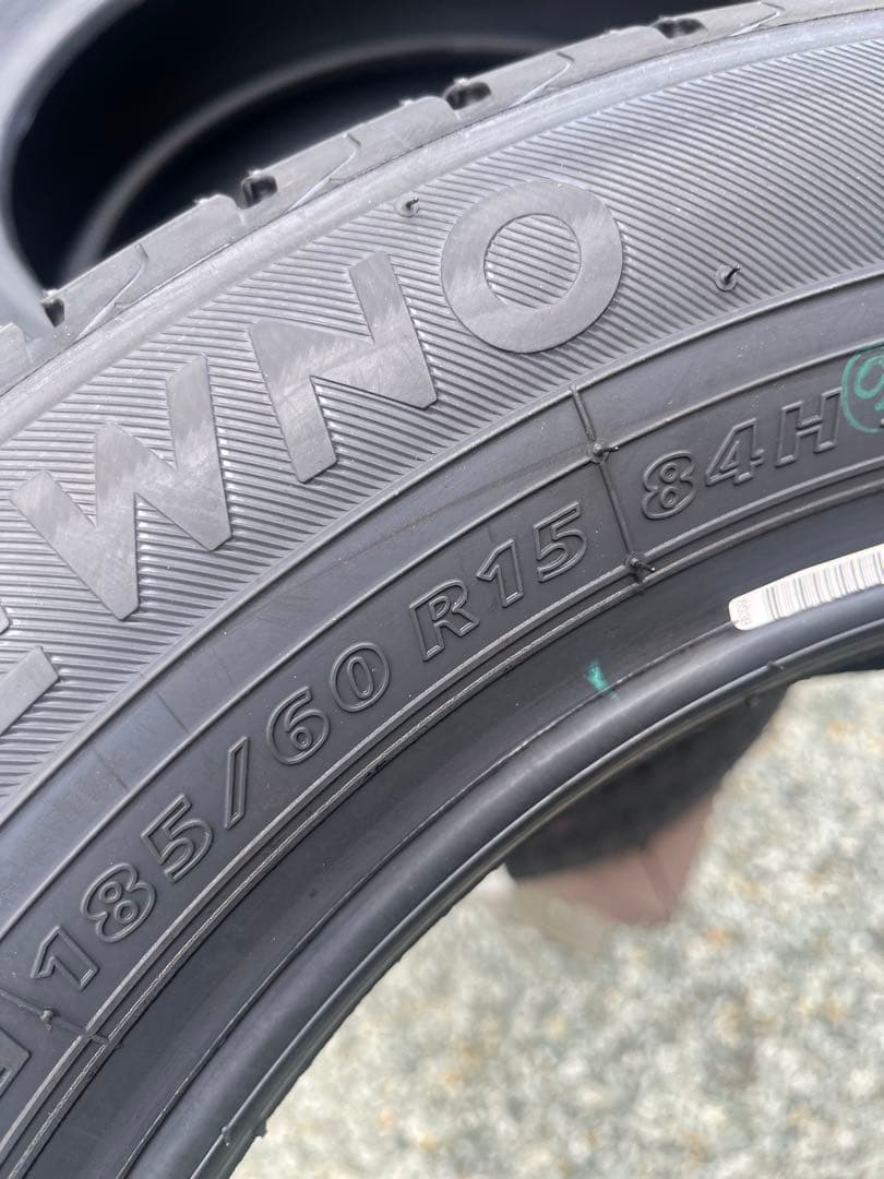 製造2025年！新品　ブリヂストンNEWNO 185/60R15