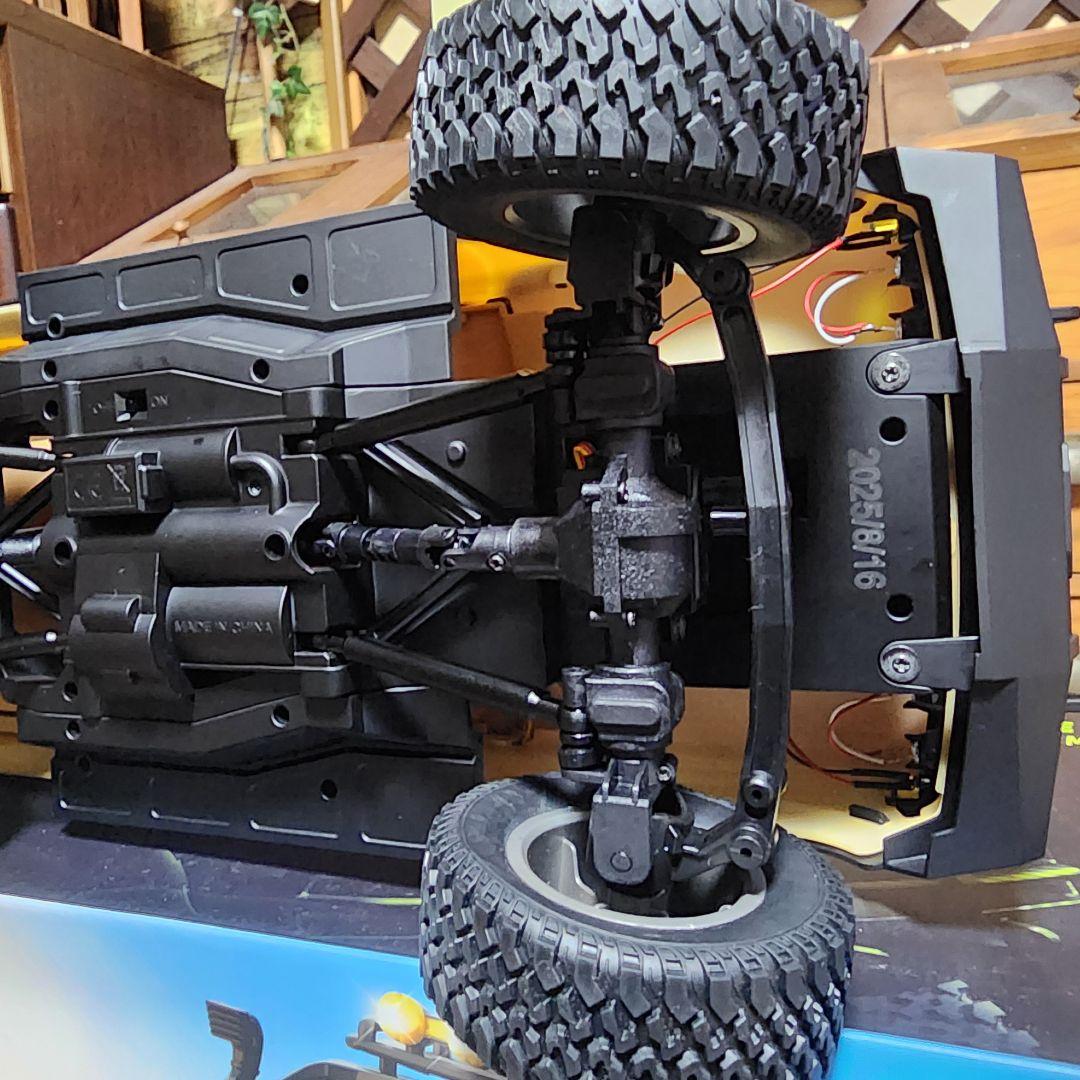 【極美品】トヨタ ランドクルーザー LC80 1/12