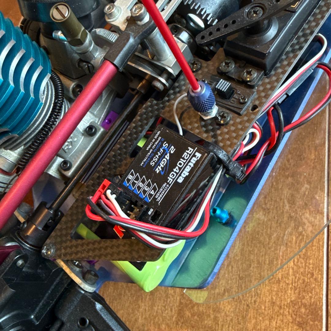 m*4様 KYOSHO 京商ラジコンカー インファーノ　エンジン搭載　ジャンク扱