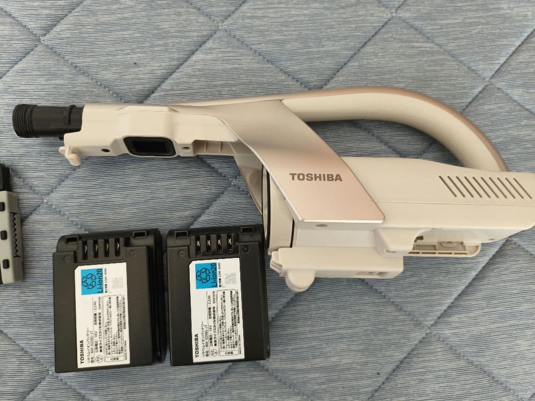値下げ　TOSHIBA スティッククリーナー バッテリー2個　vc-clx73