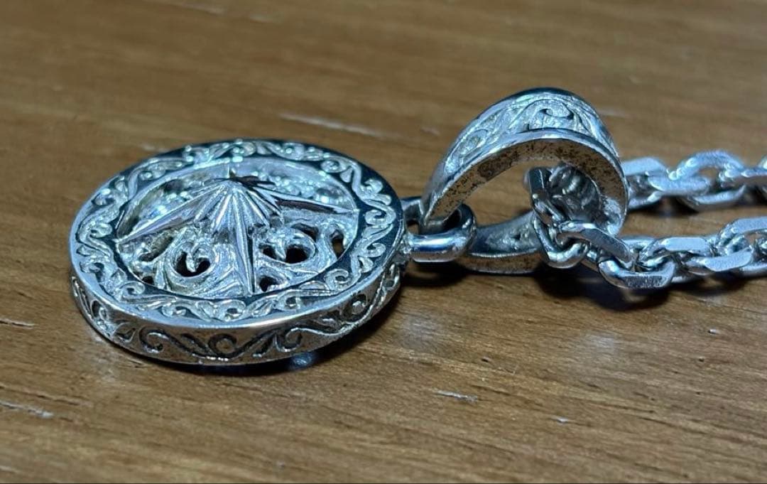 た*く様 SAAD ラウンドタイプサンシンボル シルバー925 ペンダントトップ