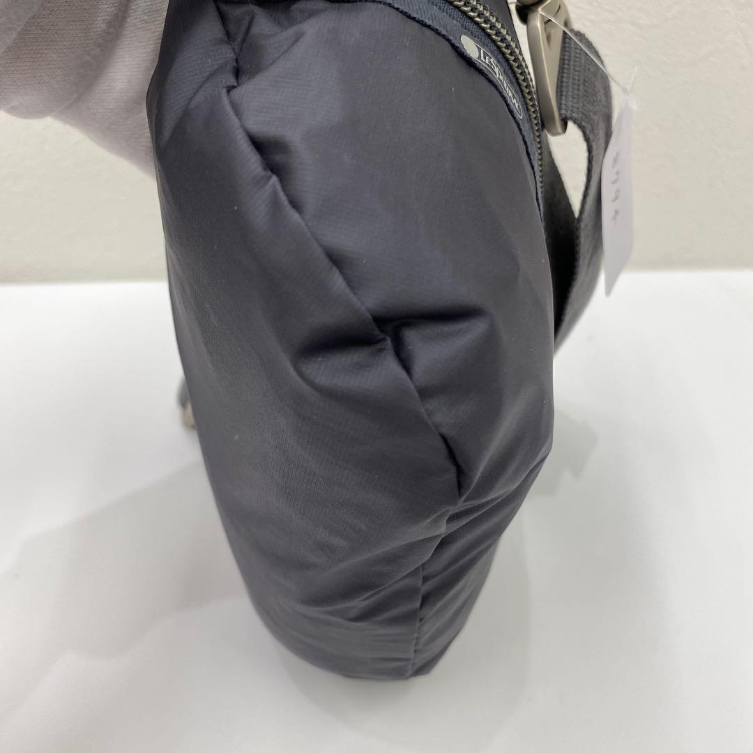 ●8794 LeSportsac ボディバッグ エッセンシャル シャドウグレー