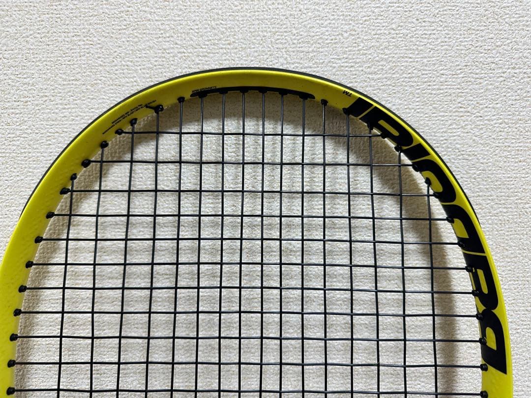 Babolatバボラpure aero teamピュアアエロチーム