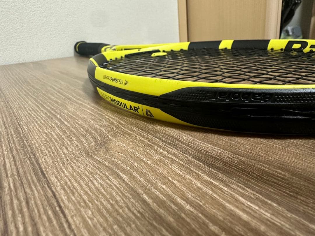 Babolatバボラpure aero teamピュアアエロチーム