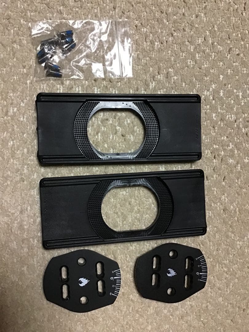 スノーボード SPARK SOLID BOARD CANTED PUCKS