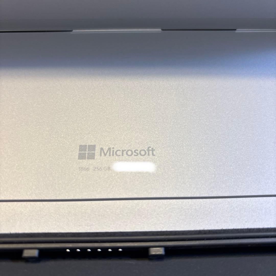 く*ま様 【良品】Microsoft Surface Pro 7 256GB 8
