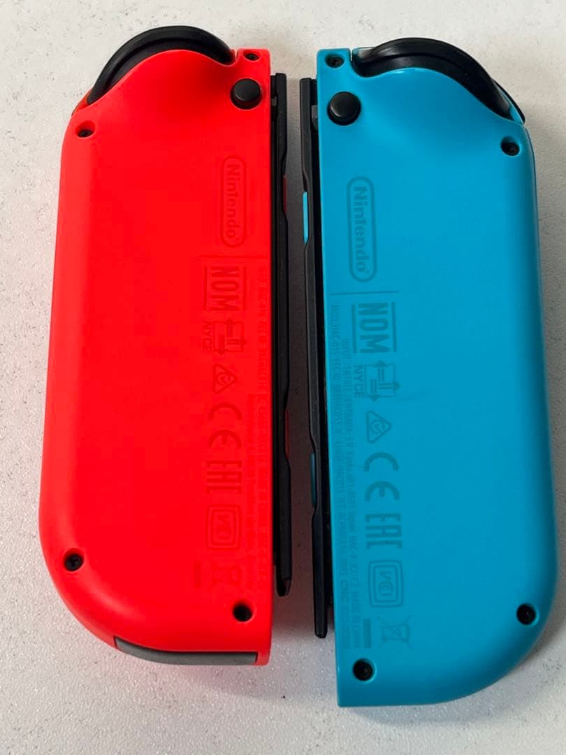 Nintendo Switch ネオンブルー ネオンレッド