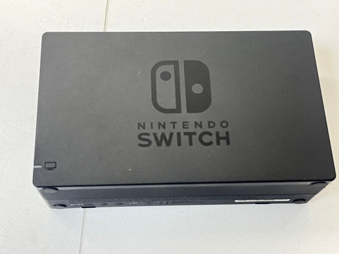 Nintendo Switch ネオンブルー ネオンレッド