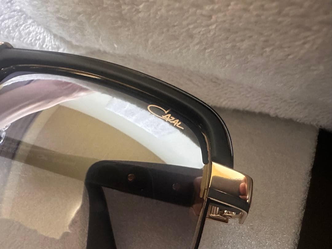 CAZAL MOD991サングラス ブラック/ゴールド　タイムセール中