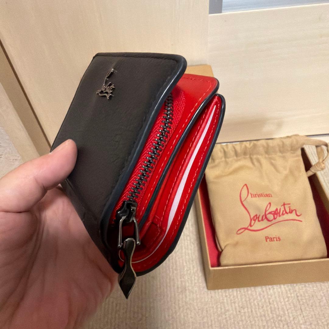 正規品/Christian Louboutin 二つ折り財布 ブラック