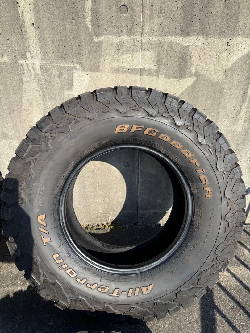 タイヤ・ホイール BFGOODRICH ALL-TERRAIN T/A 265/75R16