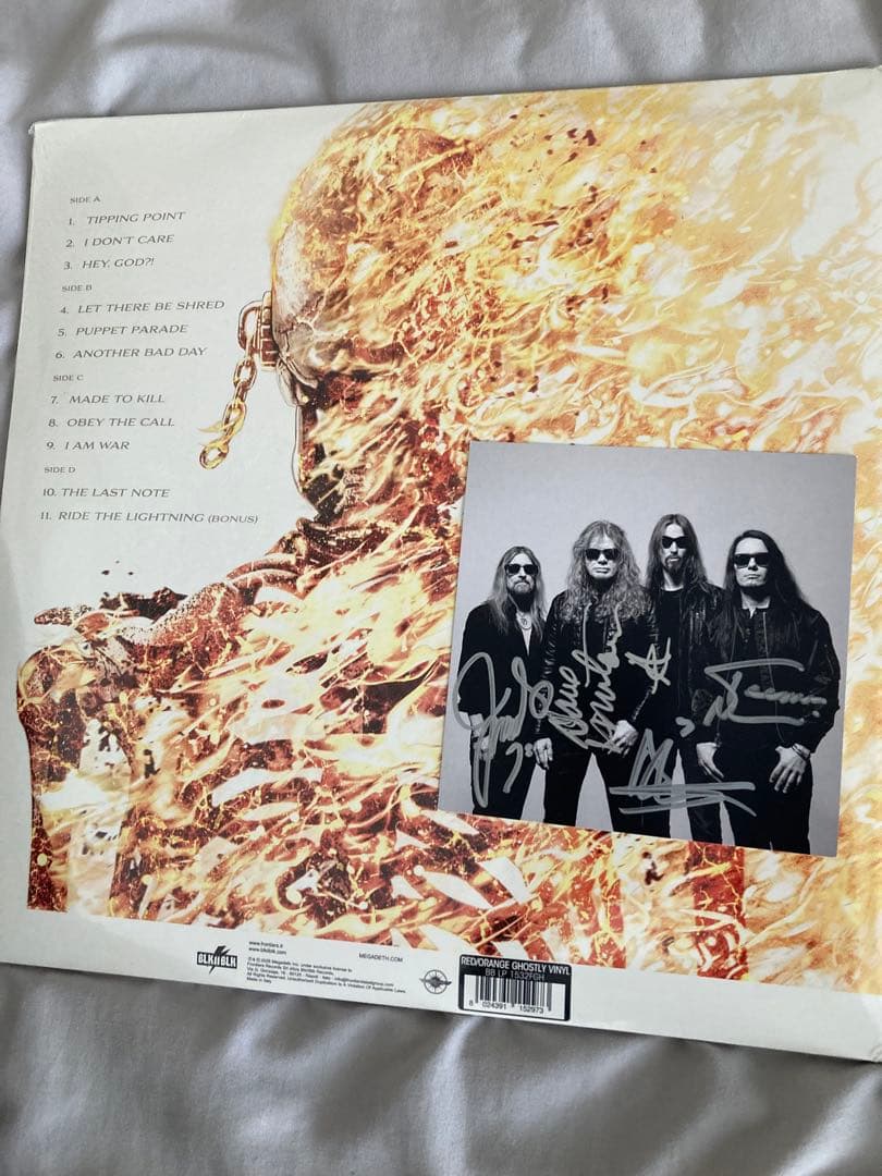 レア！Megadeth メガデス　レコード直輸入　先行特典の直筆サインカード付き