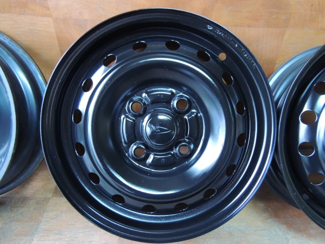 C38　スチールホイール 13X4.00B　4本セット　ダイハツ　自家塗装